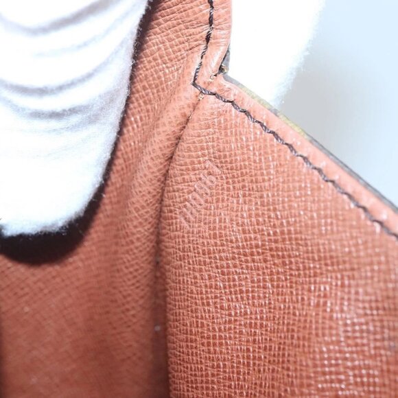 LOUIS VUITTON Monogram Saint Cloud GM Shoulder Bag - Picture 12 of 15